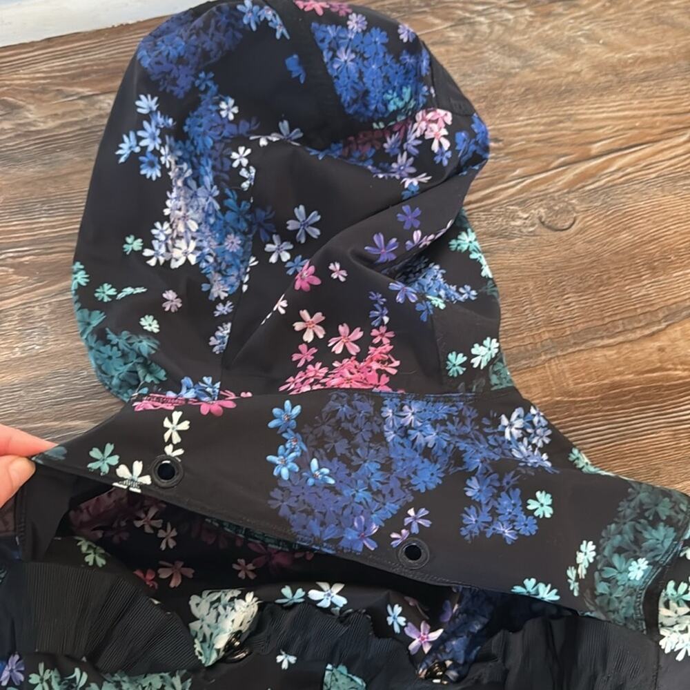 Lululemon run bandit “ petal pop” size 8 - Picture 6 of 11